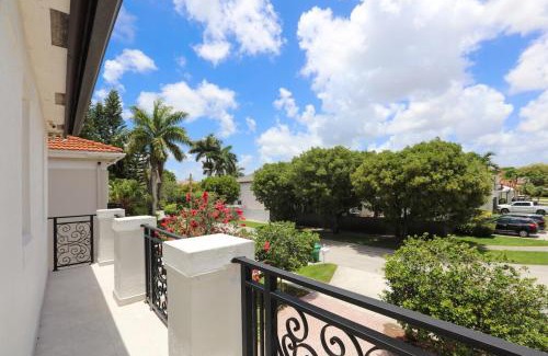 The Hammocks House | Miami home -15min from Kendall Exec Airport - Pool