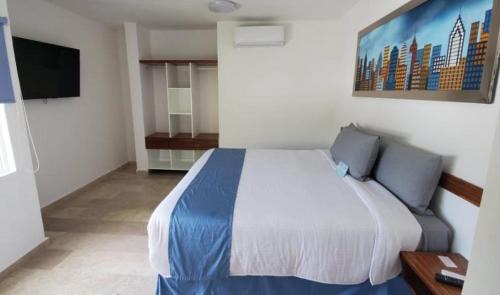 Las Jarretaderas Hotel | Miami Inn