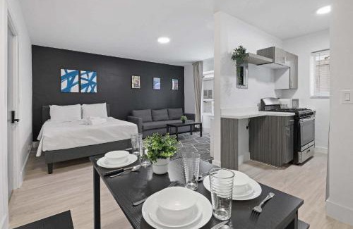 North Beach Apartment | Miami Vibes 1BR Oceanfront 6 Guests