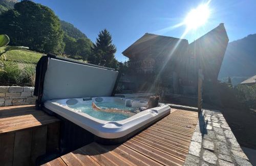 Montriond Cabin | Micro-lodge, Jardin Secret