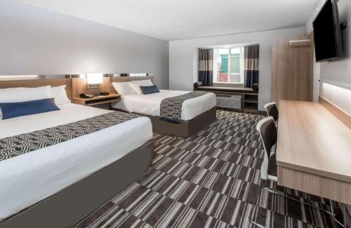 Penn Yan Hotel | Microtel Inn & Suites by Wyndham - Penn Yan
