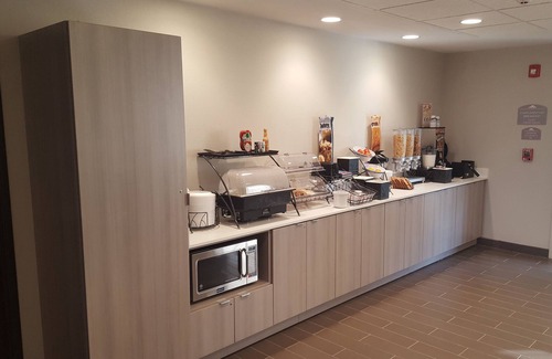 Perry Hotel | Microtel Inn & Suites By Wyndham Perry