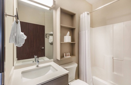 Perry Hotel | Microtel Inn & Suites By Wyndham Perry