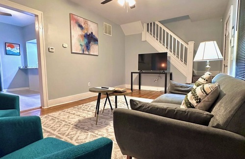 Detroit House | Mid Century Modern 3-bedroom 2-bath house with WiFi, AC, W backyard