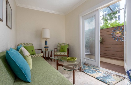 Winter Park Apartment | Mid Century Luxury, 1 block from Park Ave (#2)