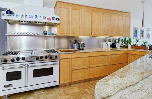 Hastings House | Midcentury 4bd/3ba gem just north of NYC