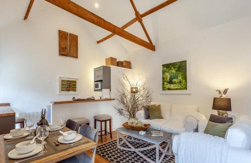 Shepton Mallet House | Midsummer Cottage Retreat