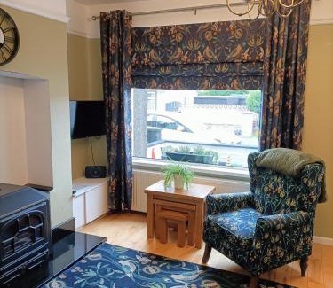Carrickfergus House | Mill cottage