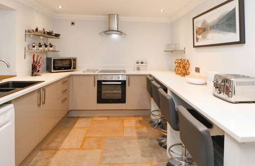 Alston Cottage | MILL RACE HOUSE, pet friendly, character holiday cottage in Alston