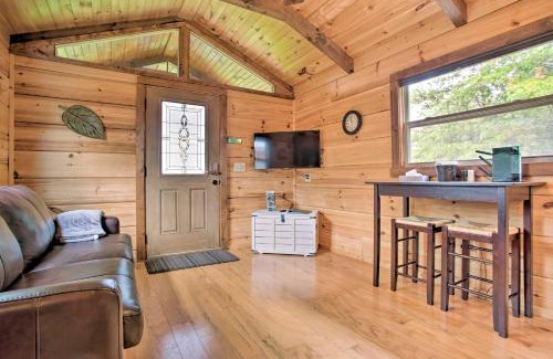 Mill Spring House | Mill Spring Cabin Near Parker-Binns Winery!