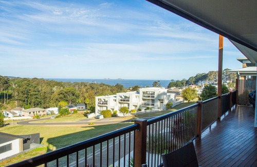 Long Beach House | Million dollar views at Long Beach