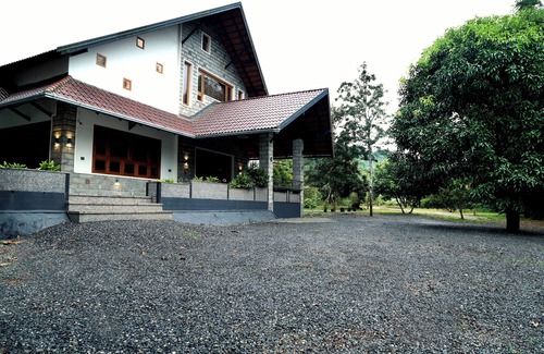 Mananthavady Villa | Minash Villa by Mirth