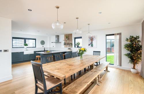 Cirencester House | Minety Lake 64 ML64 Lower Mill Estate Cotswolds