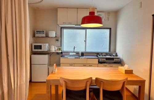 Shimonoseki Apartment | MINI HOTEL totonoi ロウリュ式サウナのある静かな平屋