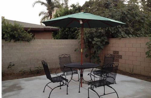 Rowland Heights House | Mini single family house 2 bedrooms 1 bathroom with 3 beds.