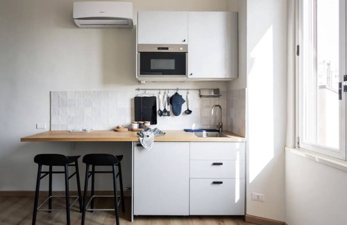 Zona Farini Apartment | Minimal & Charming studio in Isola District - Farini