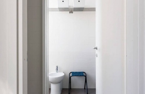 Zona Farini Apartment | Minimal & Charming studio in Isola District - Farini
