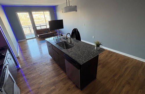 Latonia Apartment | Minimal in every single way except for the view