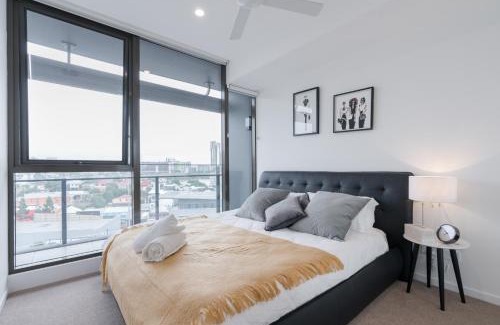 Newstead Apartment | Minimalist & Warming APT - Close to CBD and Valley