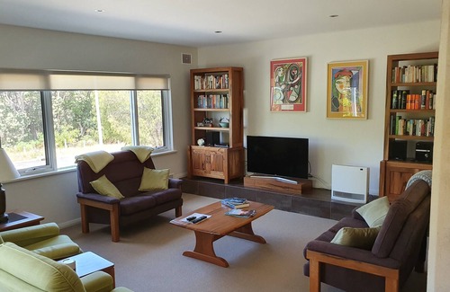 Augusta Apartment | Minimum 2-night stay