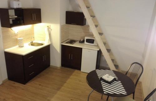 Nepszinhaz negyed Apartment | Minion & Snoopy Apartman
