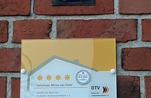 Schneverdingen House | Minna von Fintel