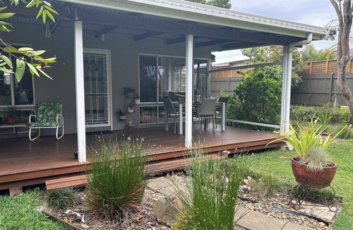 Minnie Water Cottage | Minnie Shack - retreat from it all.nBeach, nature, wildlife, quiet and secluded