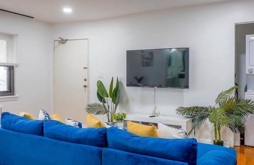 Wood-Ridge Apartment | ★Mint 2 Bd Apt | 10 min to American Dream Mall | Near NYC & EWR Airport★