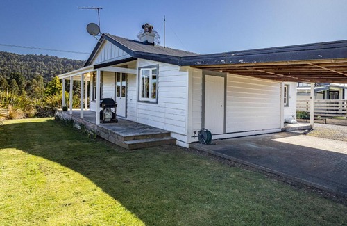 Ohakune House | Minty's Cottage - Ohakune Holiday Home