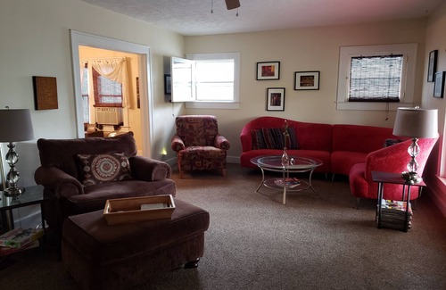 Near Eastside Apartment | Minutes from downtown Indy.