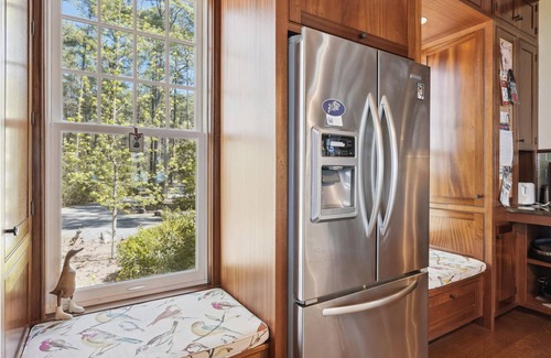 St. Michaels House | Minutes from Downtown St. Michaels | Private Dock | Kayaks | 1000 Ft of Shorelin
