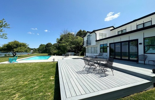 Bozman House | Minutes from Downtown St. Michaels | Pool | Kayaks | Private Dock | Newly Renova