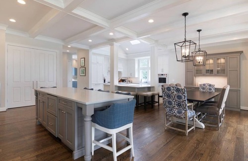 St. Michaels House | Minutes from St. Michaels | Newly Renovated | Pool | Private Dock | Kayaks | Bik