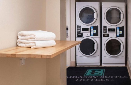Renton House | Minutes from transit and Sea-Tac Airport