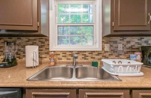 Columbus House | Minutes to Ft Moore! Two-Story Oasis, Moore Bliss
