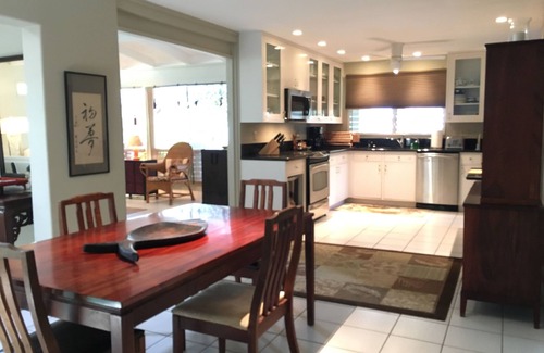 Keolu Hills House | MINUTES TO KAILUA BEACH-FABULOUS POOL great indoor/outdoor living