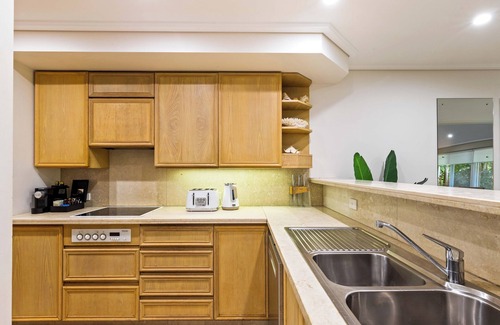 Port Douglas Villa | Mirage Resort Villa 418 with access to Sheraton Facilities