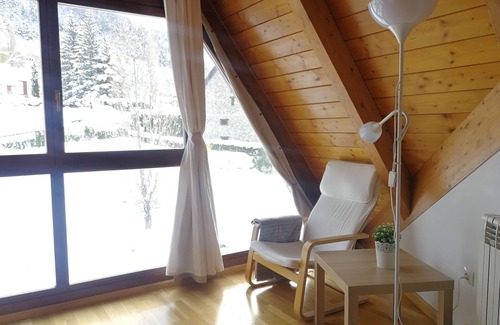 Sallent de Gallego Apartment | Miralent de Sallent Penthouse