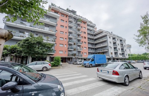 Marghera Apartment | Miranda - Apartament in Mestre with Balcony!
