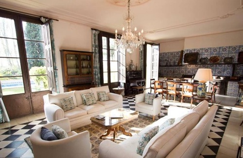 Banyeres del Penedes Villa | Miriam Mansion Banyeres Reg 74 -