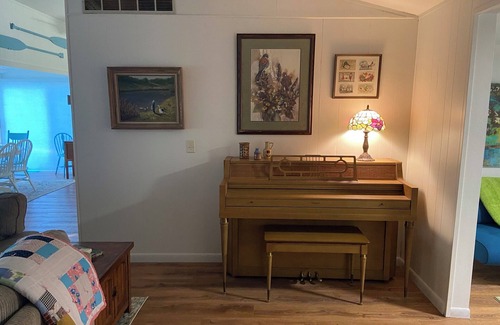 Wabasha House | Mississippi Magic: Cabin with Private Dock for Your Perfect Getaway!