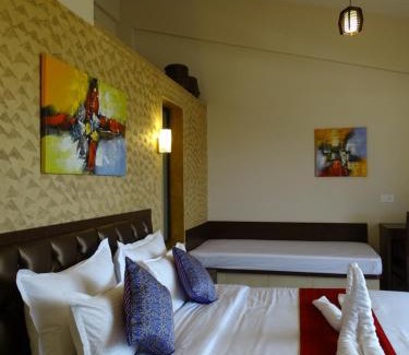 Lonavala Resort | Misty Meadows, Lonavala
