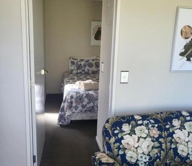 Fox Glacier Apartment | Misty Peaks Cottage