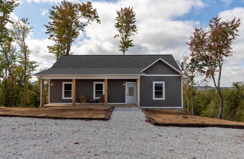 Robbins House | Misty Ridge - Ridge Road Scenic Cabins - Brimstone Recreation and Big South Fork