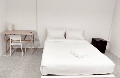 Nana Hotel | Mitr INN Sukhumvit 2 - BTS Nana