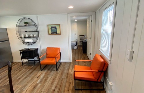 Ludington Apartment | Mitten Flats #2 - 1 Block to the beach!