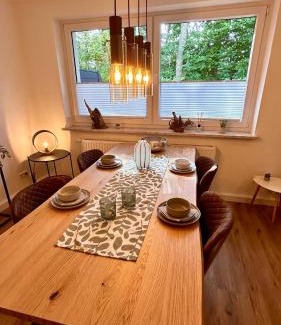 Espelkamp House | Mittwald Home STAR - Garten eingezäunt, Terasse, Familie, Hund