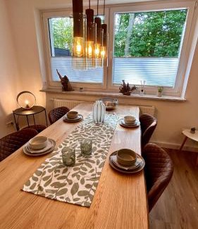 Espelkamp House | Mittwald Home STAR - Garten eingezäunt, Terasse, Familie, Hund