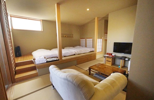 Hatsukaichi House | MIYAJIMA BEXTUTEI HATAGOSAKURA