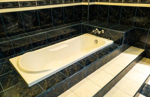 Wakaf Che Yeh Apartment | MK Homestay Wakaf Che Yeh with bathtub - Max 14 Pax